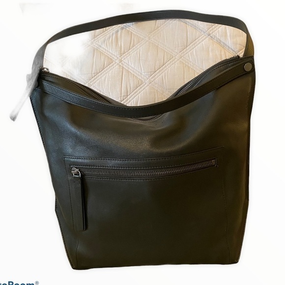 Ecco Black Leather Tote Bag - Picture 12 of 13